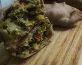 Foto del paso 3 de la receta: Empanadas integrales de atún, zapallito y acelga 😋
