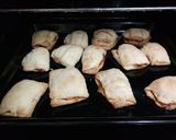 A picture of step 15 of Pizza Puff.