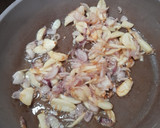 Foto langkah ke 2 dari resep Gongso Ayam Suwir.