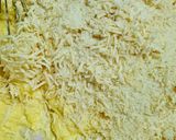 Foto langkah ke 2 dari resep Kastengel cheezy dan crunchy, No mixer, cepat dan mudah banget.
