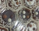 عکس مرحله 1 از دستور توپک خرمایی