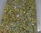 Foto langkah ke 1 dari resep Peyek Kacang Hijau.
