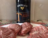 Foto del paso 1 de la receta: Carrilleras de cerdo al vino de Oporto