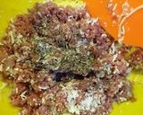 Foto langkah ke 2 dari resep Mozarella black pepper beef ball.