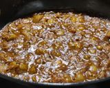 A picture of step 3 of Ghooguni (Spicy White peas curry).