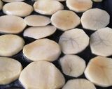 Foto del paso 3 de la receta: Chuletas de cerdo al horno