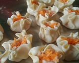 Foto langkah ke 2 dari resep Dimsum ayam wortel.