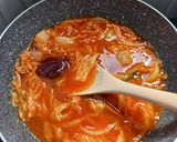 Foto langkah ke 3 dari resep Kimchi Jjigae Rumahan.