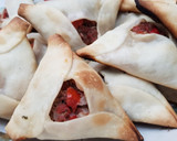 Foto del paso 6 de la receta: Empanadas árabes riquísimas y rápidas