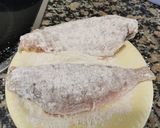 Foto del paso 1 de la receta Bruixa amb salsa de pinya i ametlles