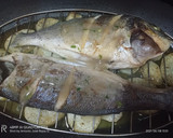 Foto del paso 6 de la receta: Dorada o lubina al horno con crema de salsa de pescado