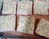 Foto langkah ke 2 dari resep Garlic bread simpel.