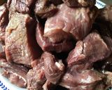 Gulasz z sarniny krok przepisu 1 zdjęcie
