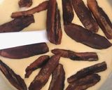 Gambar langkah 2 resipi Cucur Pisang Salai.