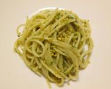 A picture of step 3 of Spaghetti with walnut and pistachio pesto.