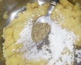 A picture of step 3 of Chicken stuffed sandwich without bread.