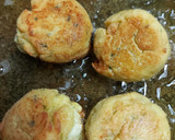 Foto del paso 4 de la receta: Potaje de garbanzos con acelgas y albóndigas de bacalao