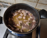 Foto del paso 1 de la receta: Carne con tomate