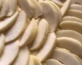 Foto del paso 13 de la receta: Tarta de manzana, con crema pastelera, sobre hojaldre