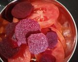 ટામેટા બીટ નું સલાડ (Tomato Beetroot Salad Recipe In Gujarati) રેસીપી સ્ટેપ1ફોટો