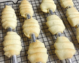 Foto del paso 5 de la receta: Cañoncitos de Dulce de Leche o Crema Chantilly Sin Tacc 👩🏼‍🍳💣
