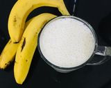 બનાના મિલ્કશેક (Banana Milkshake Recipe In Gujarati) રેસીપી સ્ટેપ3ફોટો