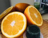 Foto del paso 1 de la receta: Clorofila con jugo de naranja