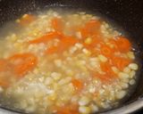 Foto langkah ke 4 dari resep Sayur bening bayam wortel jagung sederhana.