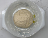 Foto del paso 3 de la receta: Pizza Dualizza de pesto y anchoas