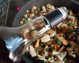 Foto del paso 3 de la receta Arroz frito con setas shiitake, verduras y pechuga de pavo