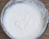 A picture of step 1 of Suji Uttapam.