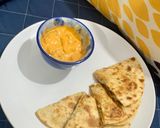 A picture of step 7 of Quesadilla (with few drops of oil and food turns delicious).