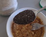 Foto del paso 2 de la receta: Queque en taza de harina integral y plátano (mug cake)