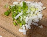Foto del paso 2 de la receta: Tartar de salmón con papaya y aguacate