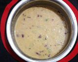 A picture of step 3 of Besan chilla.