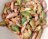 Foto langkah ke 4 dari resep Cumi Asin Terong Pedas.