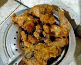 Foto langkah ke 3 dari resep Ayam Bumbu Kunyit Cabe Ijo.