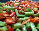 Foto langkah ke 3 dari resep Tumis kulit melinjo aduhai.