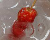 Foto langkah ke 5 dari resep Tanghulu (Strawberry dan Anggur).