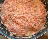 Foto del paso 3 de la receta: Tortilla de tomate y cebolleta