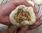 Foto langkah ke 6 dari resep Hotteok (pancake ala korea).