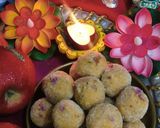 बेसन के लड्डू(besan k laddu recipe in Hindi) रेसिपी चरण 4 फोटो