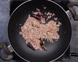 A picture of step 5 of Chettinad Paneer Fry.