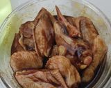 Foto langkah ke 1 dari resep Chicken Wings Teflon Simple.