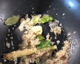 Foto langkah ke 2 dari resep Ayam suwir kecap ala prasmanan.