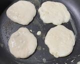 A picture of step 3 of Buttermilk Pancakes.