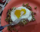 Foto del paso 4 de la receta: "colchón de arvejas con huevo"