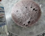 Foto del paso 3 de la receta Arrollado de gelatina de frutas del bosque