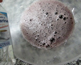 Foto del paso 3 de la receta: Arrollado de gelatina de frutas del bosque