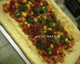Foto langkah ke 8 dari resep Bolognese pizza.